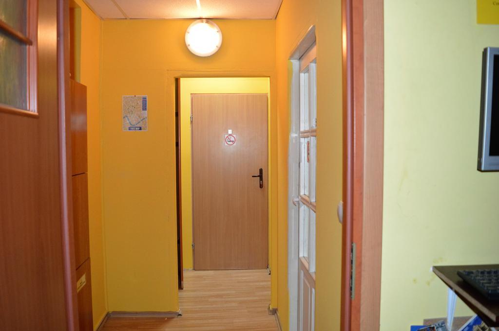 Honey Hostel Krakau Exterior foto
