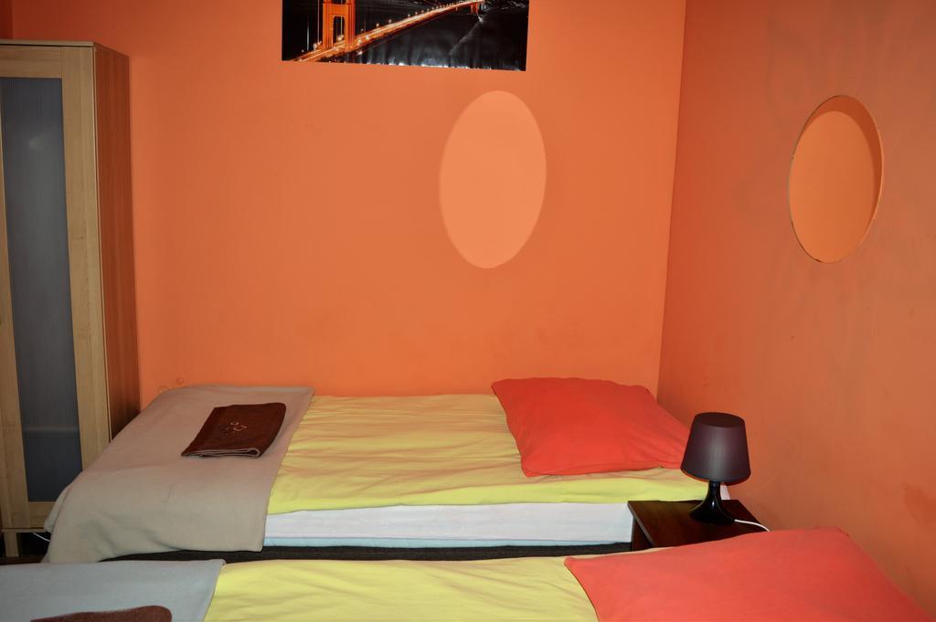 Honey Hostel Krakau Exterior foto